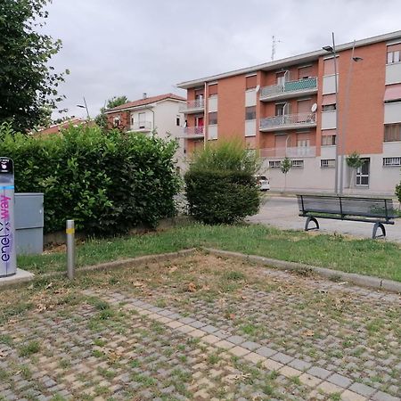 Ca Rosas - Appartamento Alba Alba  Exteriör bild
